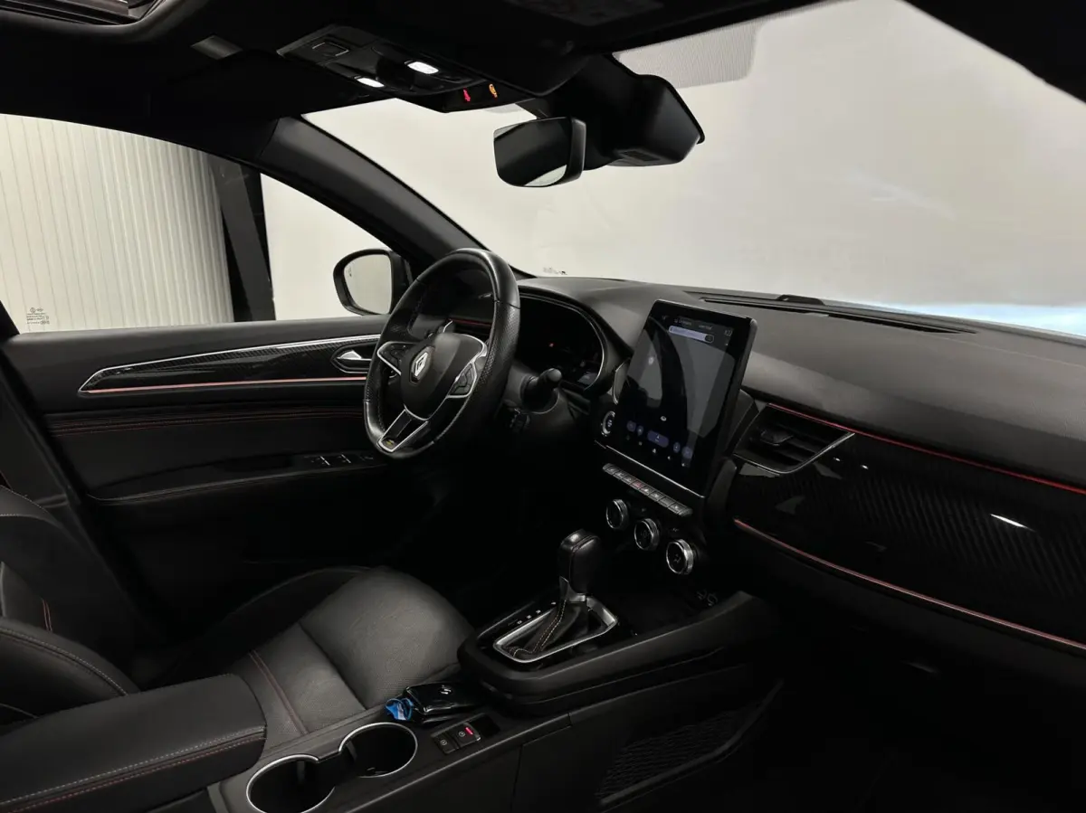 1.3 TCe 140 R.S Line PANO TREKHAAK LEER CAMERA CARPLAY NAVI.