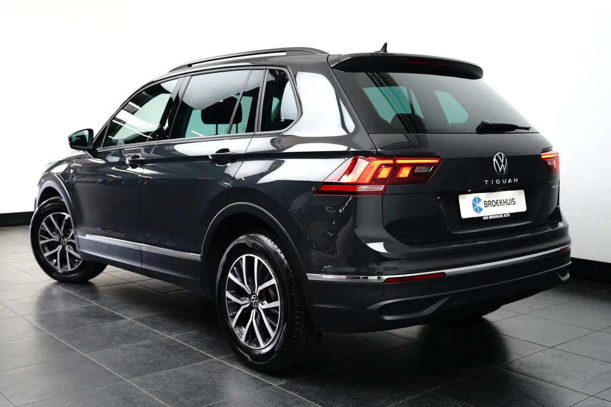 1.4 TSI DSG-6 245PK Life Edition | NAVIGATIE | CAMERA | AUTO A. KLEP | STOEL + STUURVERW. | APP. CONNECT | 17 INCH