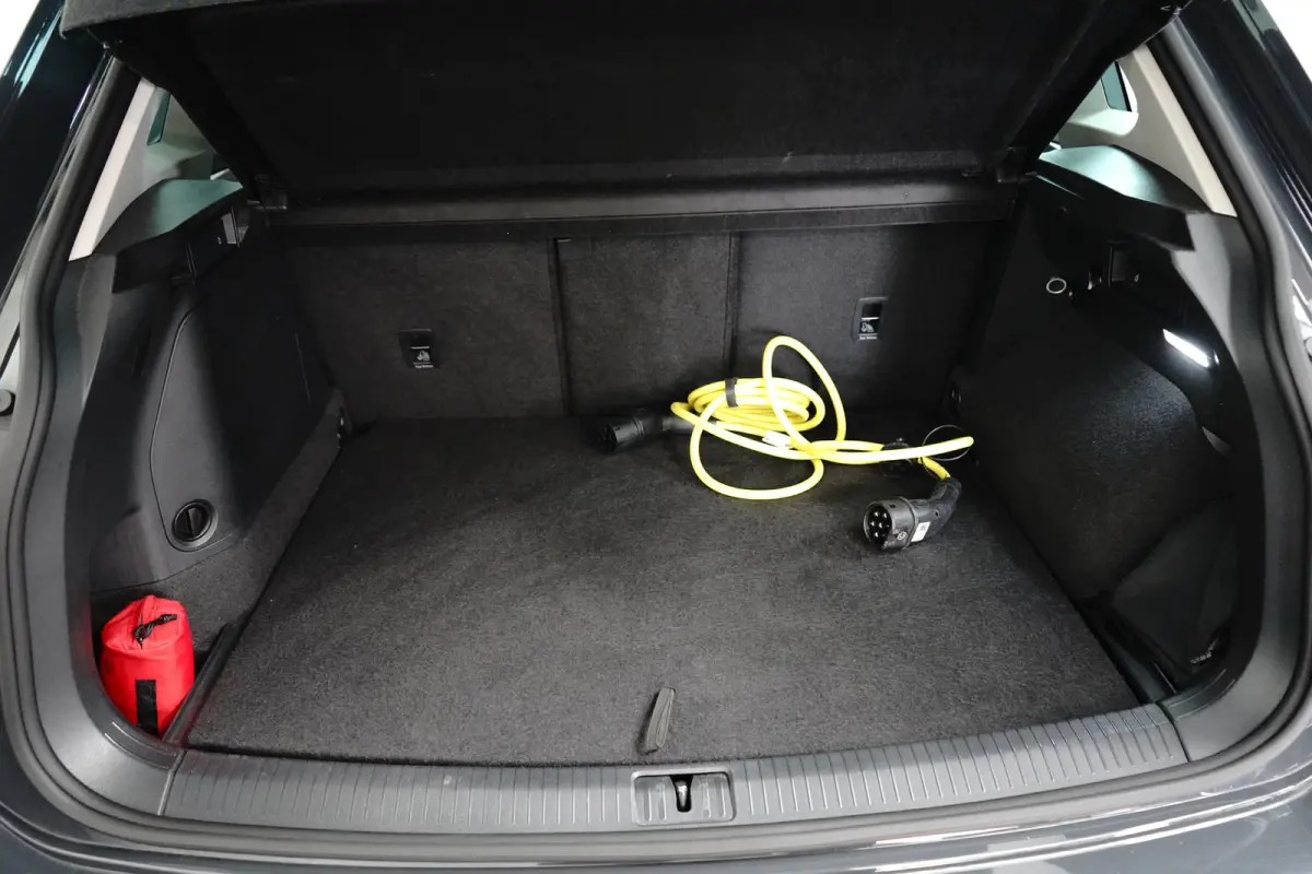 1.4 TSI DSG-6 245PK Life Edition | NAVIGATIE | CAMERA | AUTO A. KLEP | STOEL + STUURVERW. | APP. CONNECT | 17 INCH