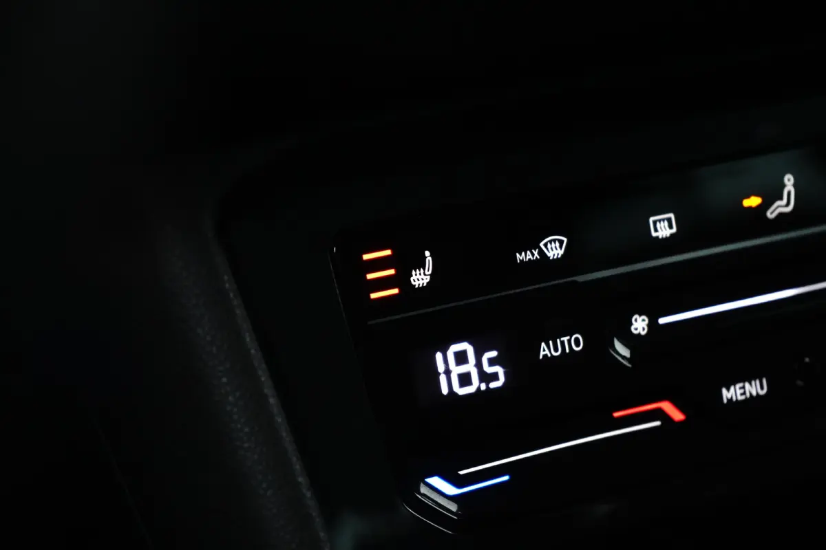 1.4 TSI DSG-6 245PK Life Edition | NAVIGATIE | CAMERA | AUTO A. KLEP | STOEL + STUURVERW. | APP. CONNECT | 17 INCH