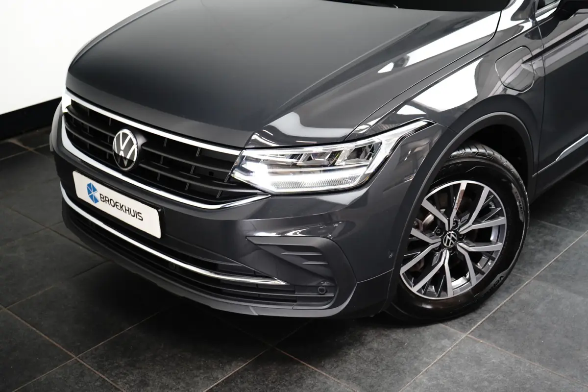 1.4 TSI DSG-6 245PK Life Edition | NAVIGATIE | CAMERA | AUTO A. KLEP | STOEL + STUURVERW. | APP. CONNECT | 17 INCH