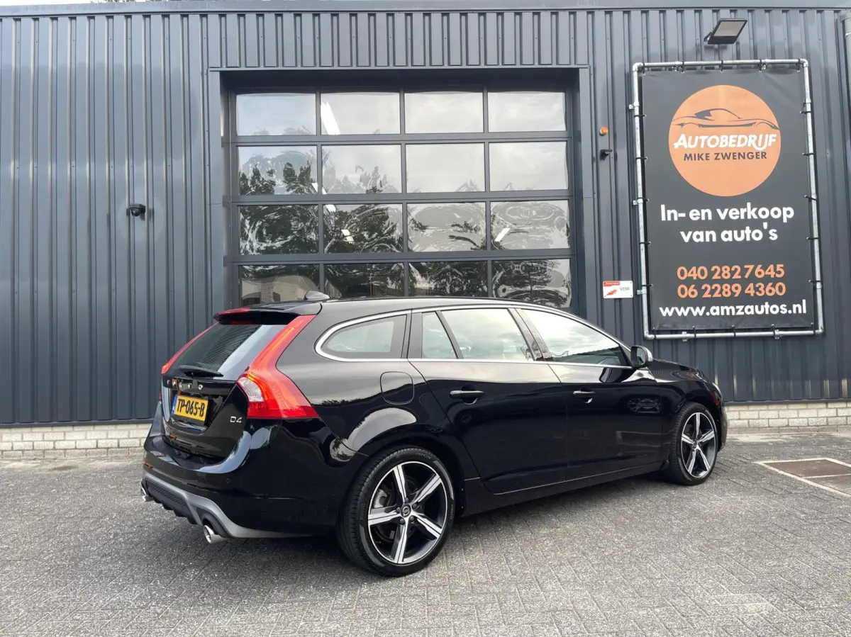 2.0 D4 R-Design AUTOMAAT|CAMERA|NAVIGATIE|STOELVERWARMING|ORIGINEEL NL