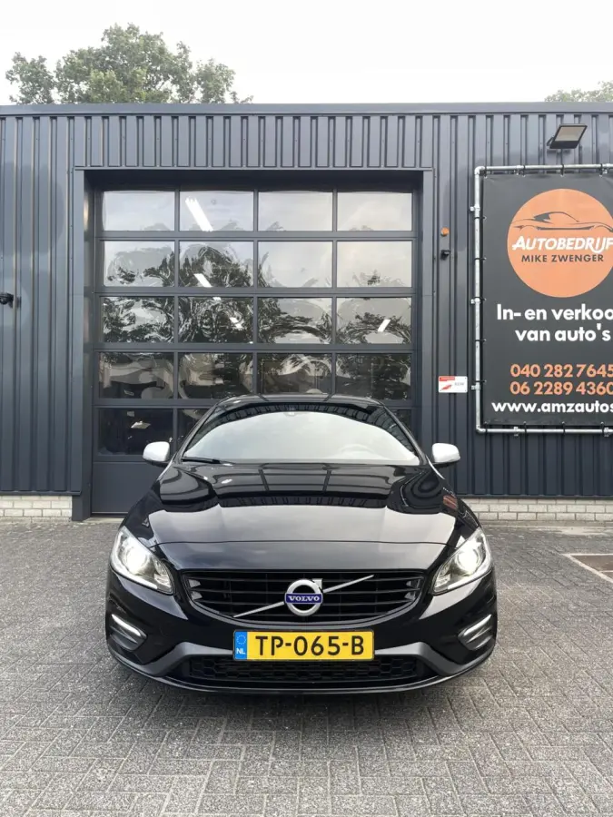 2.0 D4 R-Design AUTOMAAT|CAMERA|NAVIGATIE|STOELVERWARMING|ORIGINEEL NL
