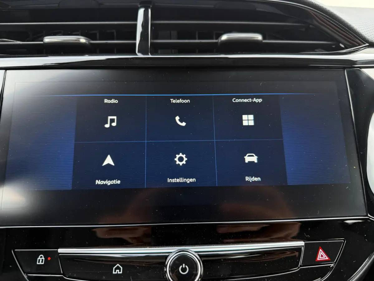 1.2 110PK Turbo Hybrid Edition AUT € 7.000 KORTING!!| AIRCO| PARKEERSENSOREN V&A| APPLE CARPLAY/ANDROID AUTO| CRUISE CONTROL| TOT 8 JAAR GARANTIE!!