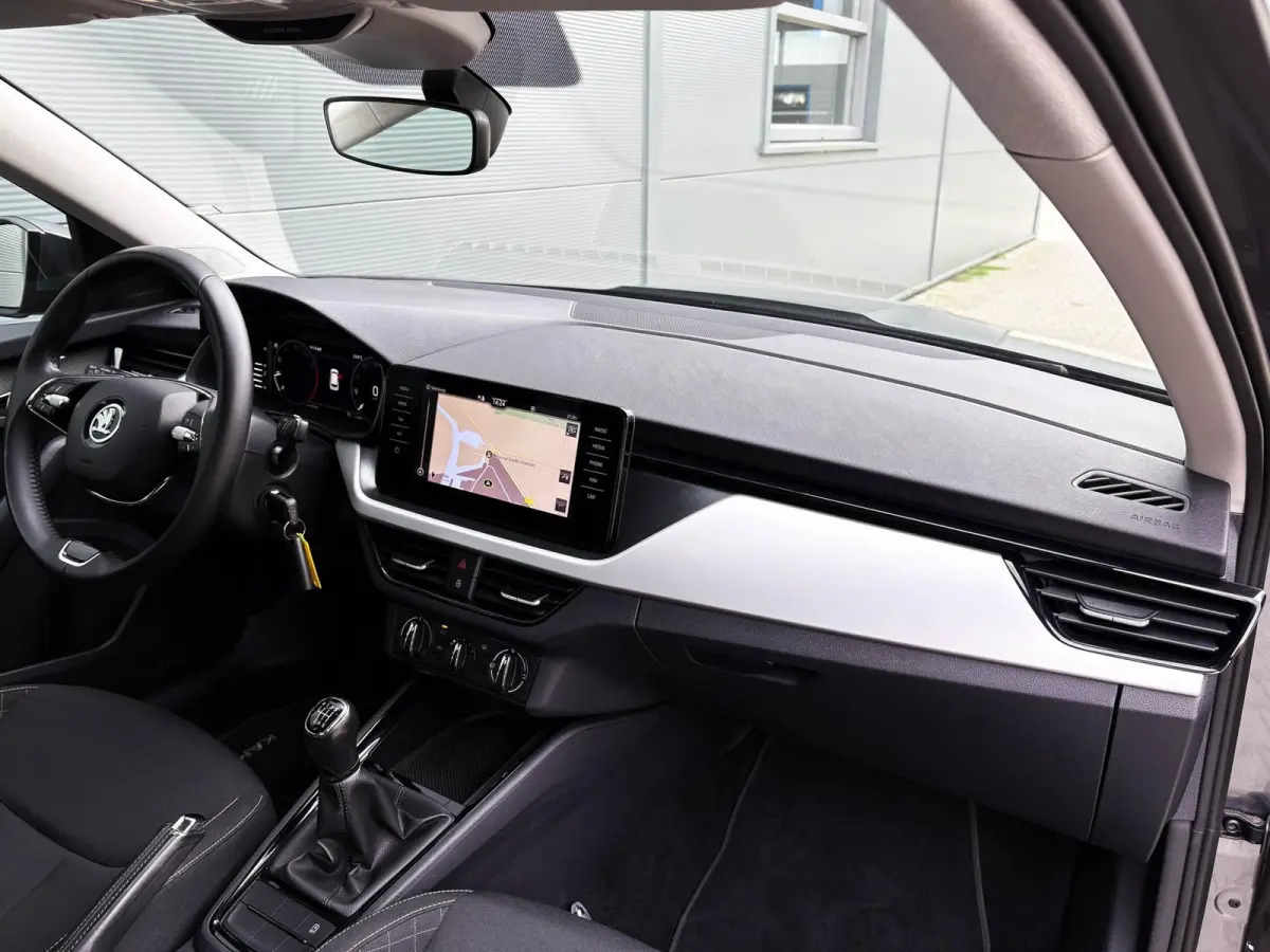 1.0 TSI 110pk Ambition | Navigatie | Smart Link | Cruise Control