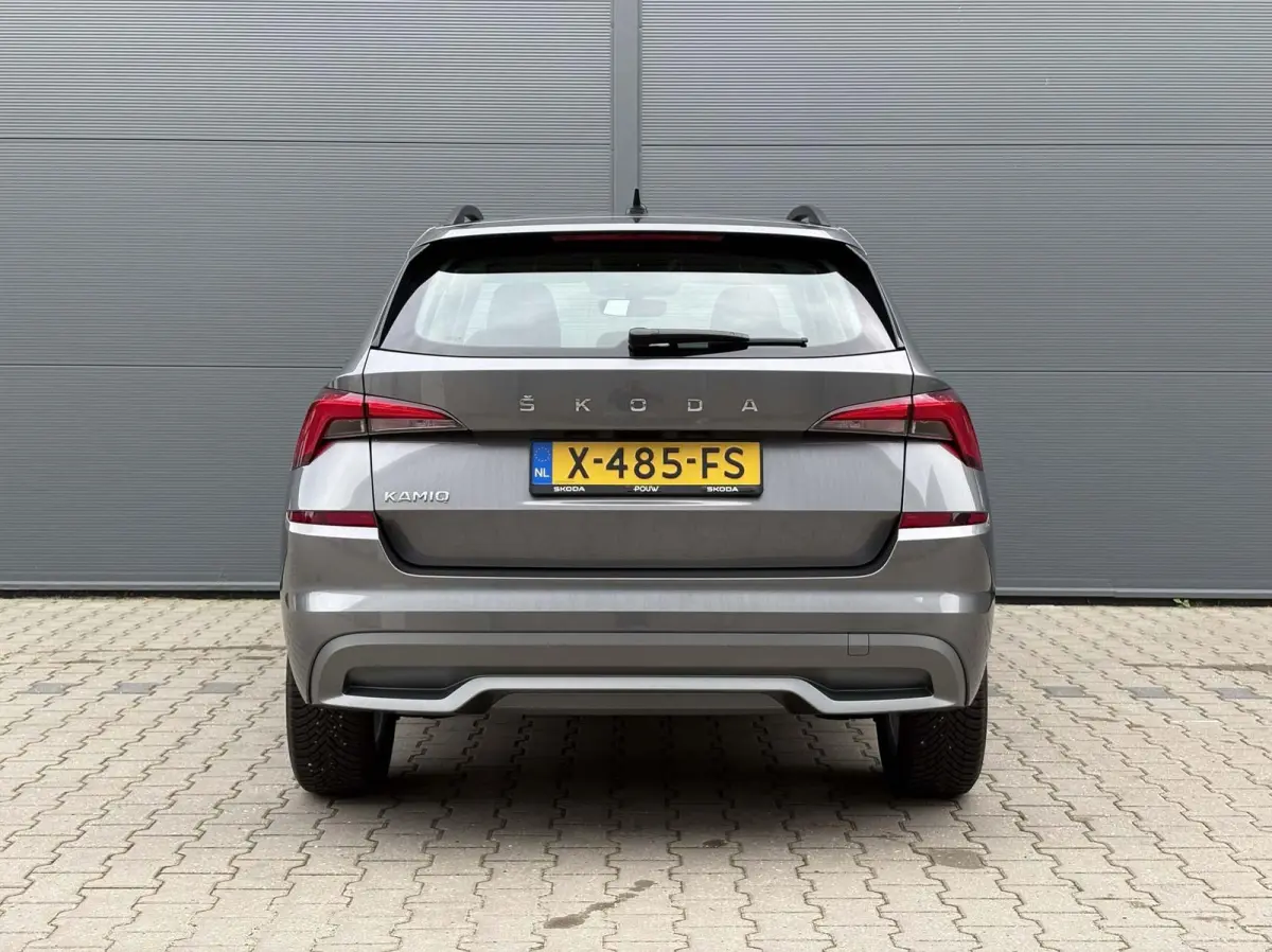 1.0 TSI 110pk Ambition | Navigatie | Smart Link | Cruise Control