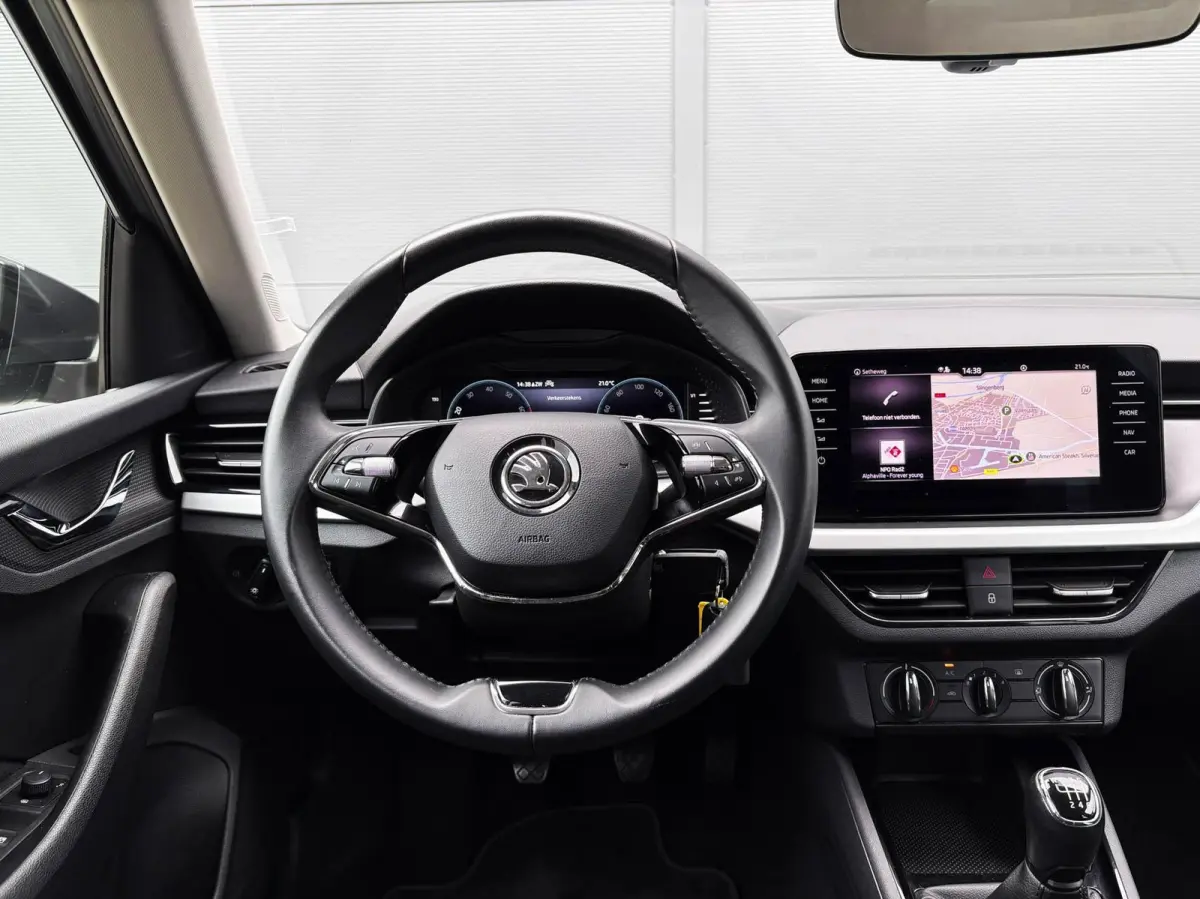 1.0 TSI 110pk Ambition | Navigatie | Smart Link | Cruise Control