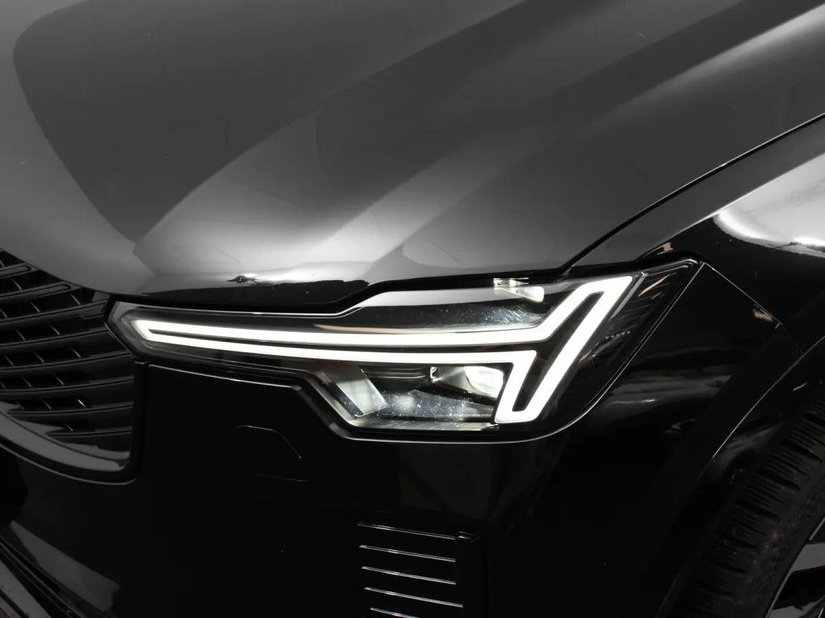 2.0 T8 Plug-in hybrid AWD Ultra Dark Panoramadak Navigatie Apple Carplay Android Auto 360 camera Parkeerhulp Adaptive Cruise Control Verwarmde en geventileerde voorstoelen Head-up-display Ha