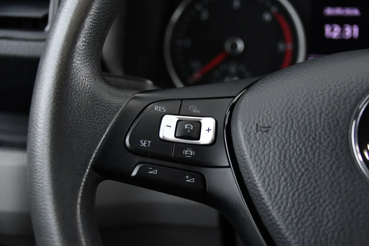 2.0 TDI L3H2 Black Edition Adaptieve Cruise, Camera, Carplay, LED, 2 x Schuifdeur, 177pk, Automaat, Geveerde stoel, Massage Stoel, Trekhaak, Uniek!