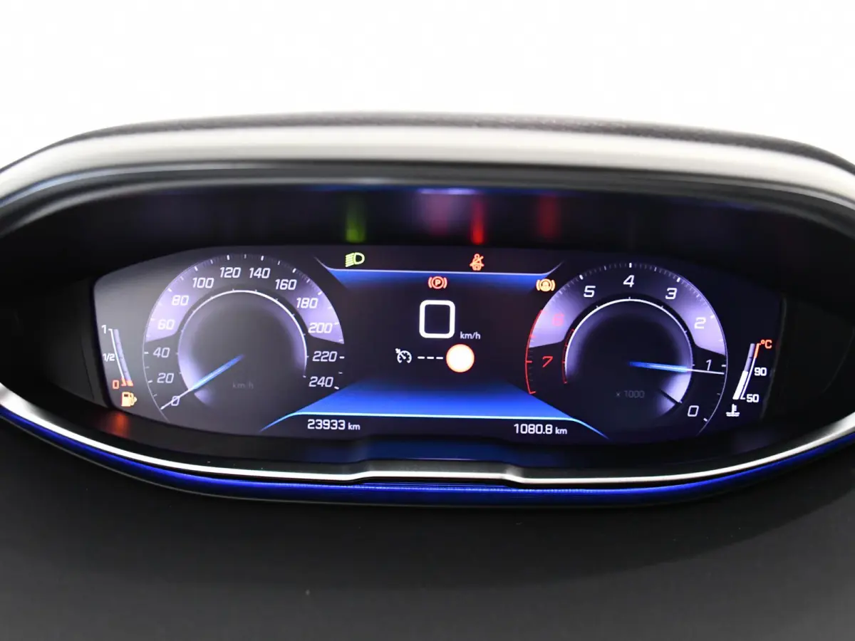 1.2 PureTech Allure Pack Business | Navigatie | Keyless Entry + Start | Elektrisch bedienbare achterklep | Blind Spot Monitor | Apple CarPlay / Android Auto |