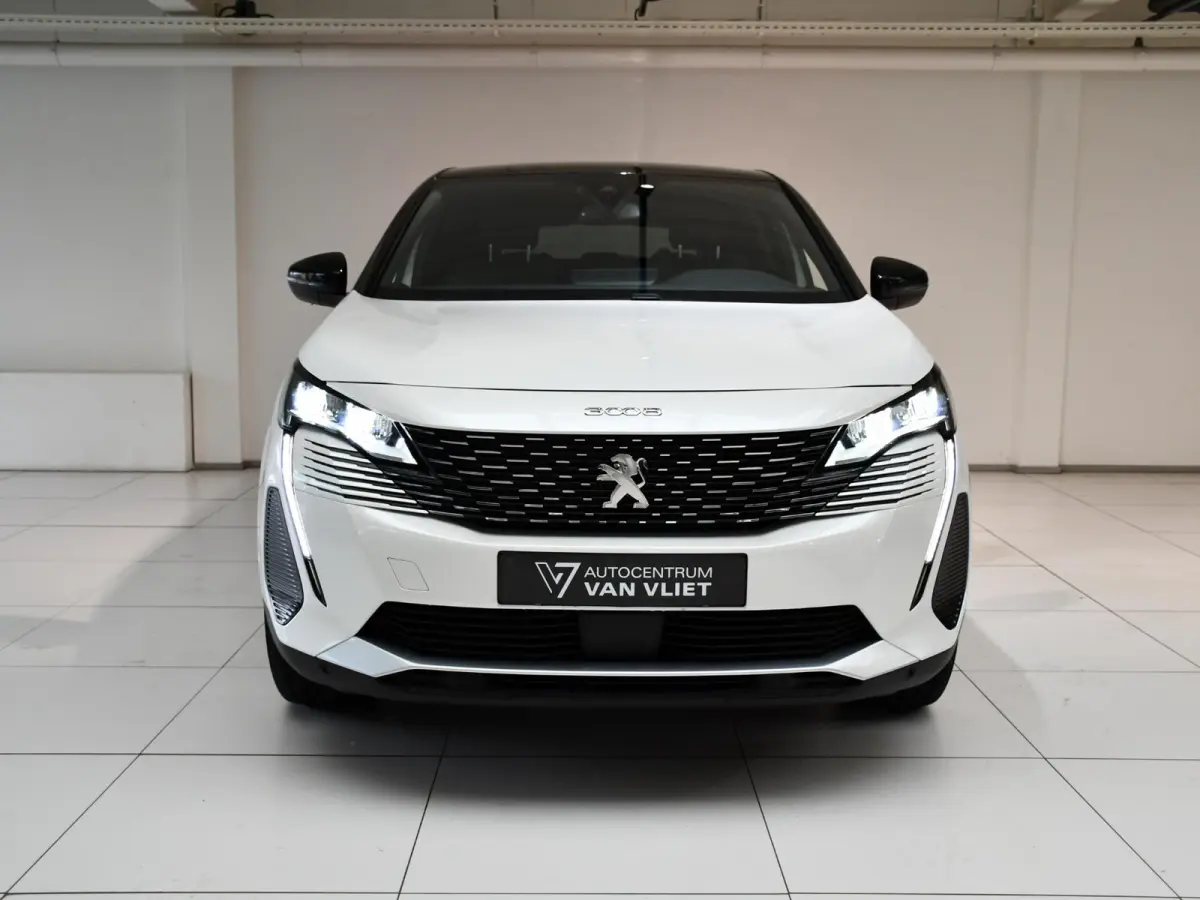 1.2 PureTech Allure Pack Business | Navigatie | Keyless Entry + Start | Elektrisch bedienbare achterklep | Blind Spot Monitor | Apple CarPlay / Android Auto |