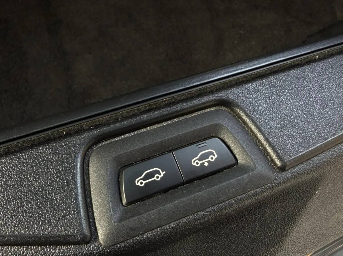 xDrive45e Executive 360 Camera, H/K, Luchtvering..