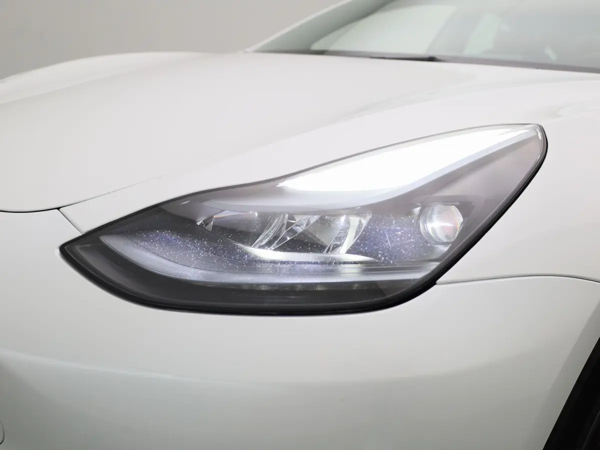 Long Range RWD 75 kWh | Trekhaak | Warmtepomp | Automaat | Panorama dak | Stoel verwarming | Leder | Navigatie | Climate control | 360 Camera | Parkeer sensoren | LED | Elec. achterklep