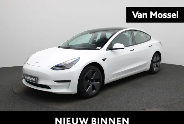 Long Range RWD 75 kWh | Trekhaak | Warmtepomp | Automaat | Panorama dak | Stoel verwarming | Leder | Navigatie | Climate control | 360 Camera | Parkeer sensoren | LED | Elec. achterklep