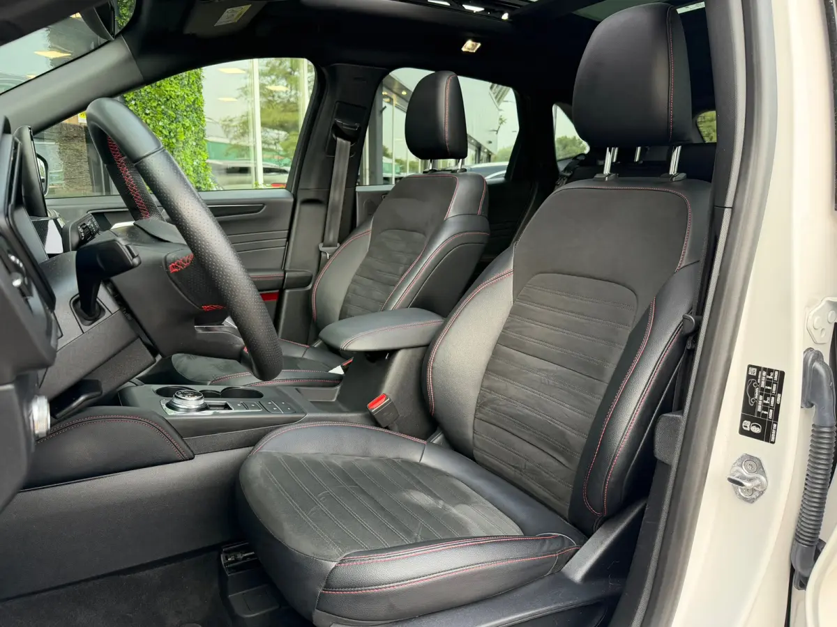 2.5 PHEV 225PK ST-Line X | Pano | B&O Sound | Drive Assist