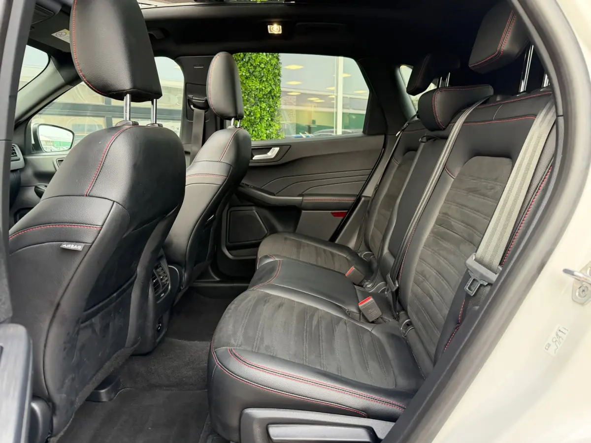 2.5 PHEV 225PK ST-Line X | Pano | B&O Sound | Drive Assist