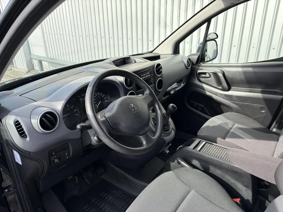 120 1.6 BlueHDi 75 L1*MARGE*HAAK*A/C*CRUISE*TEL*