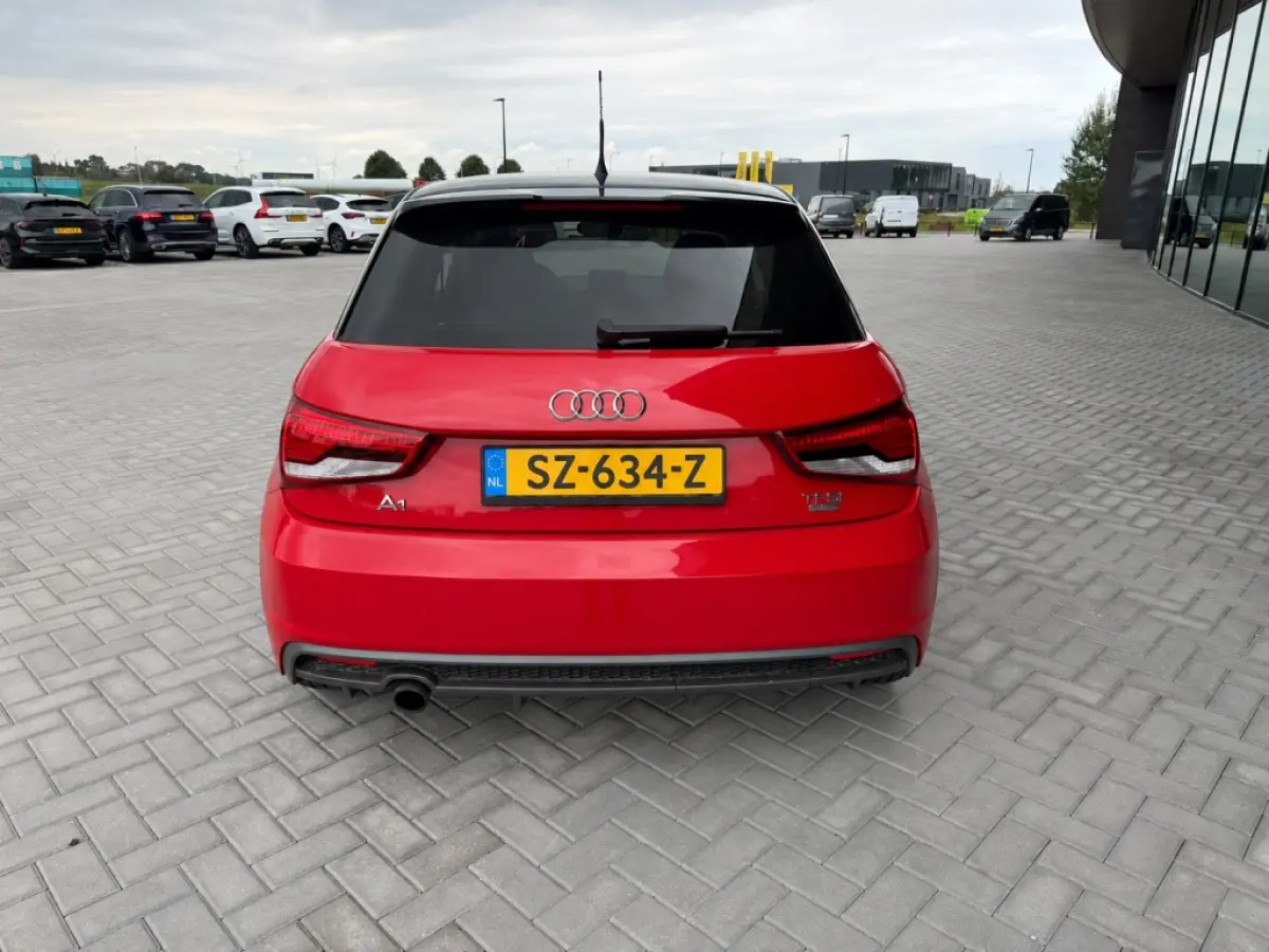 1.0 TFSI Adrenalin | Cruise | NAP | S-Line