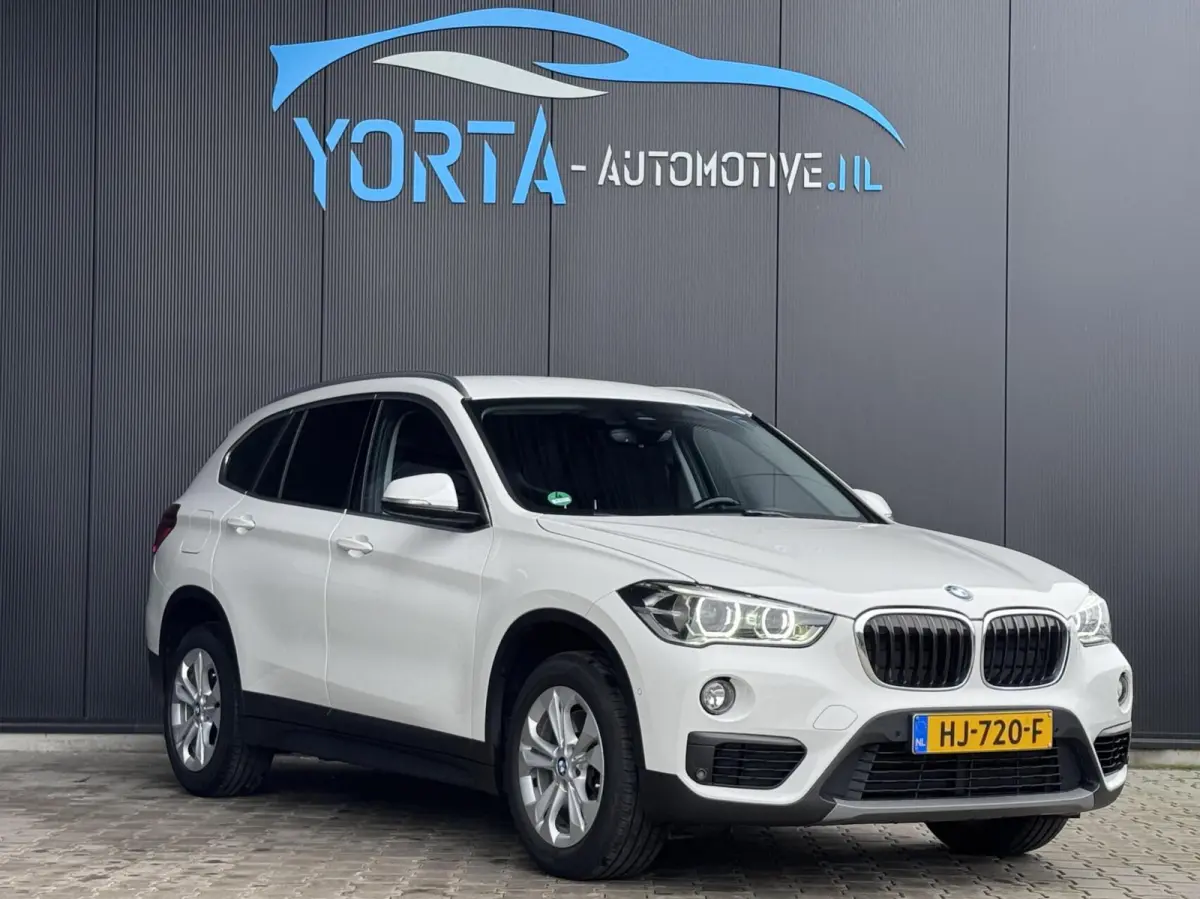 sDrive20i AUTOMAAT*NL AUTO*AFN. TREKHAAK*DEALERONDERHOUDEN