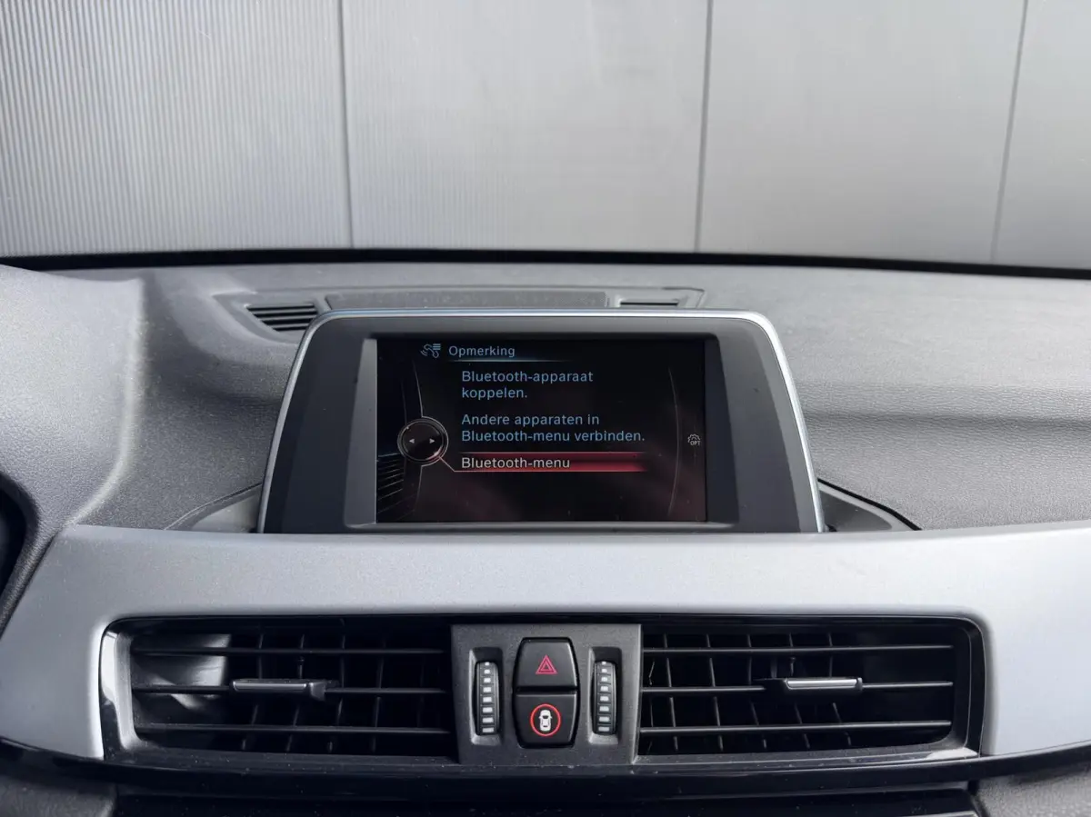 sDrive20i AUTOMAAT*NL AUTO*AFN. TREKHAAK*DEALERONDERHOUDEN