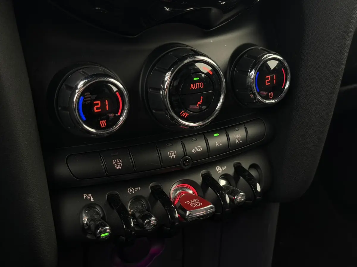 1.5 Cooper Chili | Sfeer | Sensoren | Cruise
