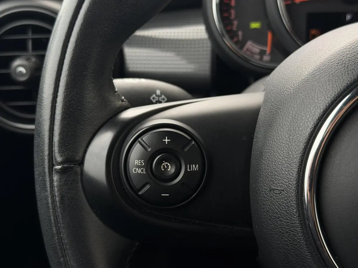 1.5 Cooper Chili | Sfeer | Sensoren | Cruise