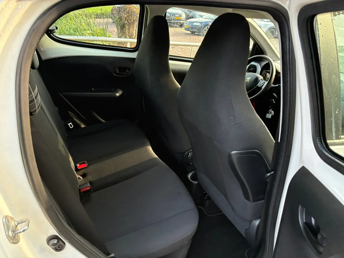 1.0 e-VTi Active | Airco + Bluetooth + Elk. Ramen Nu € 5.975,-!!