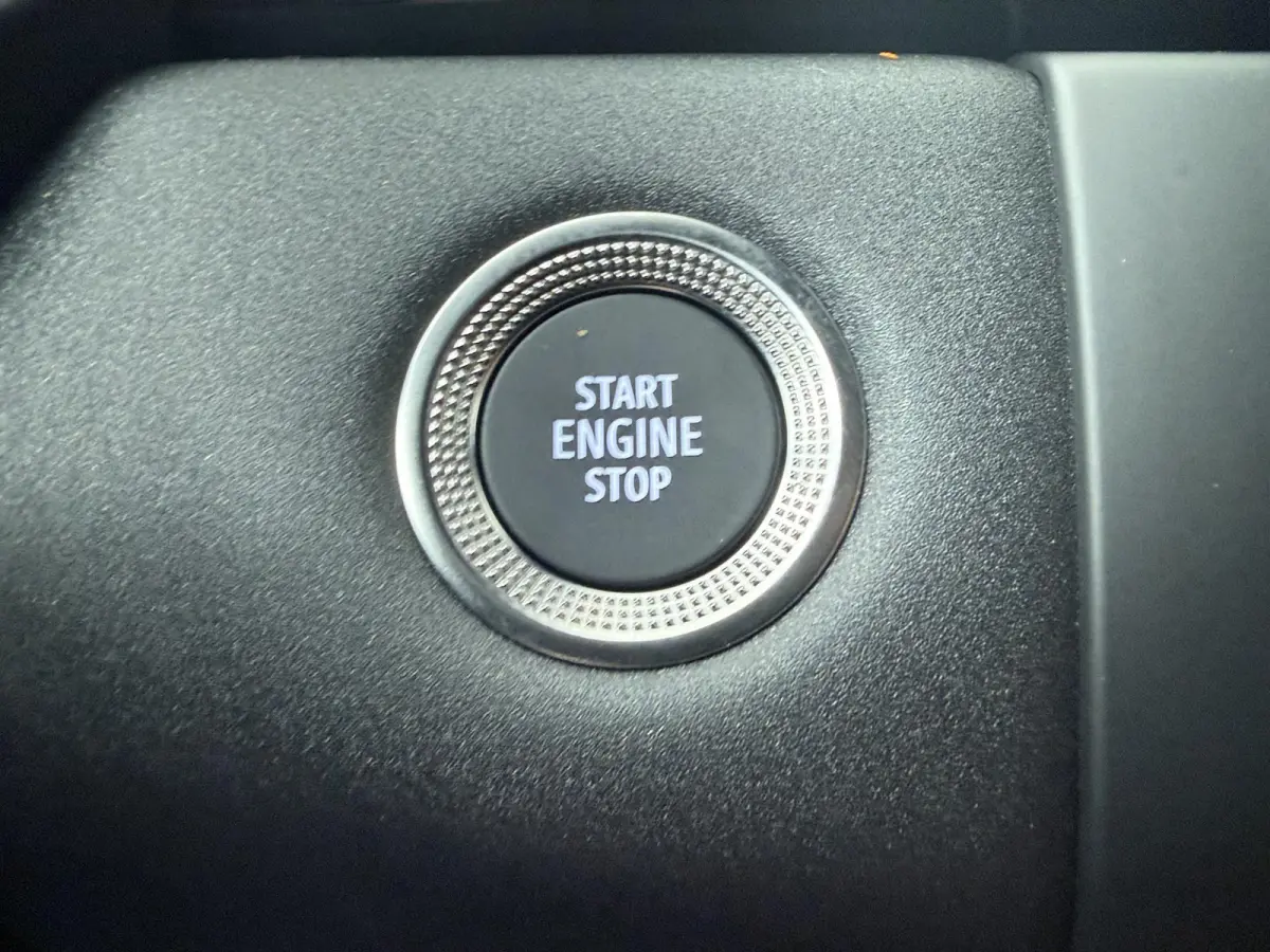 1.8 HEV AT Executive | Google navigatie | 360 Camera | Stoelverwarming |
