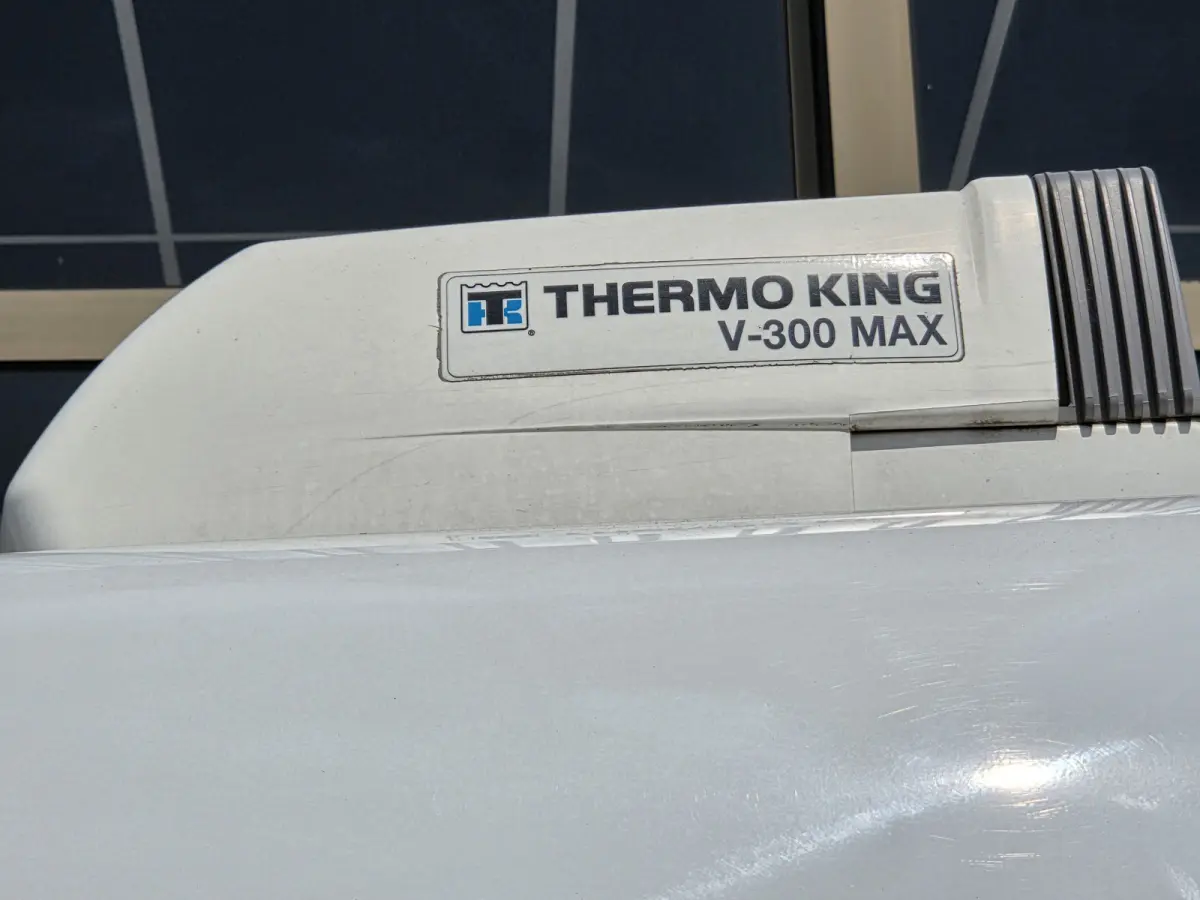 317 CDI AUTM. L2/H2 KOELWAGEN - VRIESWAGEN THERMO KING DAG& NACHT ALUMINIUM LAADVLOER