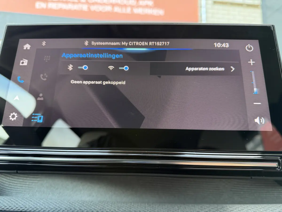 Max 113pk 44 kWh (Automatische Airco - Navigatie - LED - Apple Carplay - Camera - 17" - Two Tone)