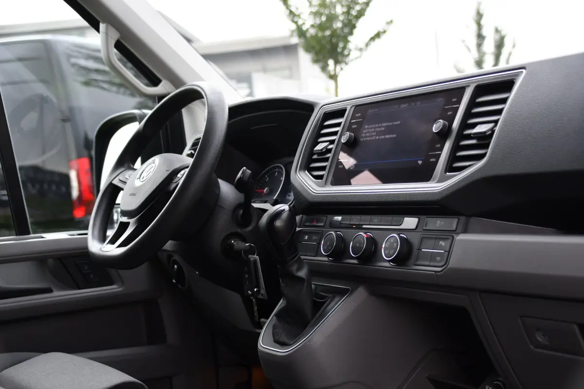 35 2.0 TDI L3H3 Highline Cruise, Carplay, LED, Automaat, 177pk, Sensoren, Multimedia, Geveerde stoel, Uniek!