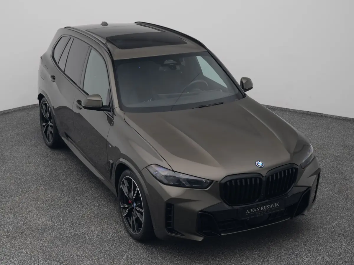 xDrive50e M-Sport | PANO | CAMERA | LUCHTVERING | STOELVERW.