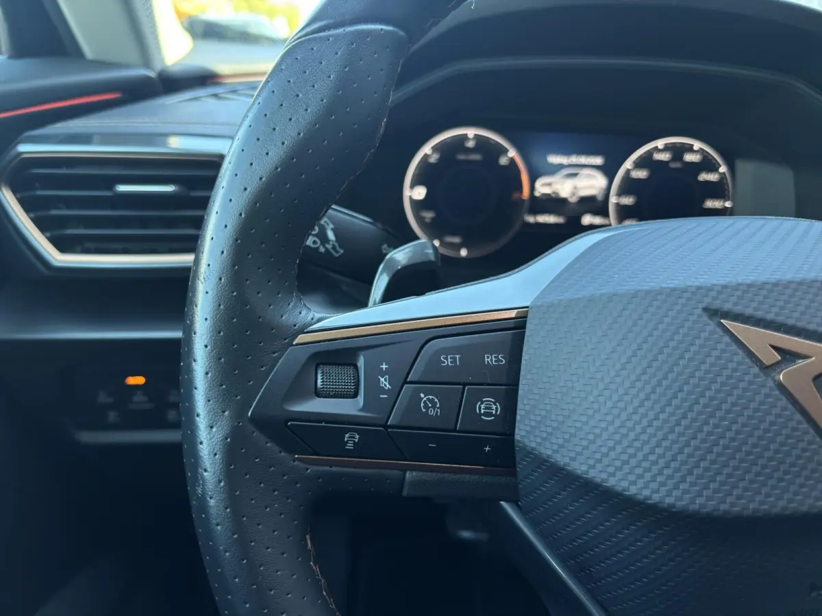 1.4 e-Hybrid Business soh 91% Stoel/stuur verwm 360 graden camera