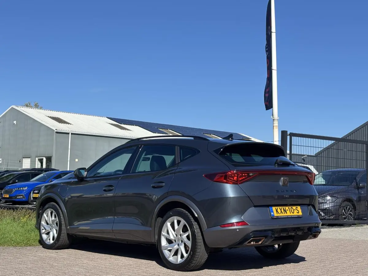 1.4 e-Hybrid Business soh 91% Stoel/stuur verwm 360 graden camera