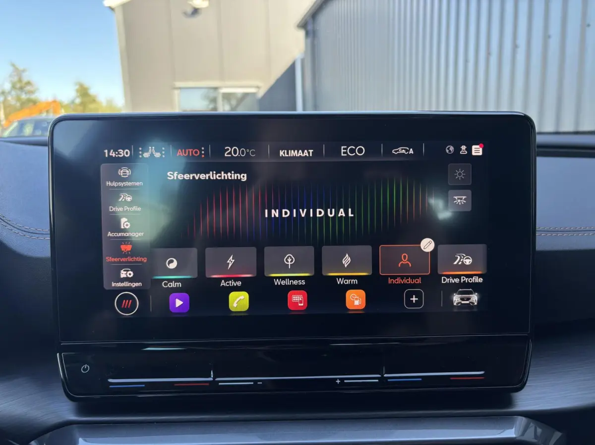 1.4 e-Hybrid Business soh 91% Stoel/stuur verwm 360 graden camera