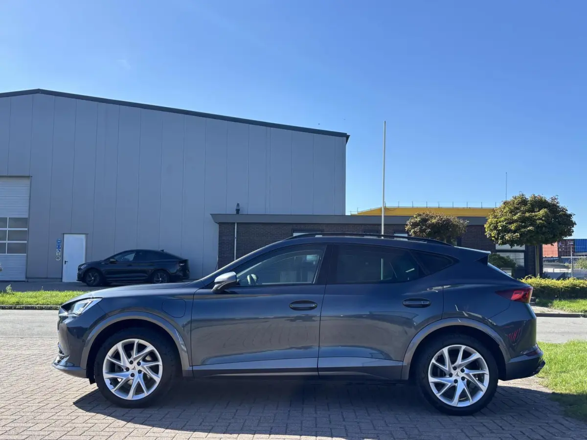 1.4 e-Hybrid Business soh 91% Stoel/stuur verwm 360 graden camera