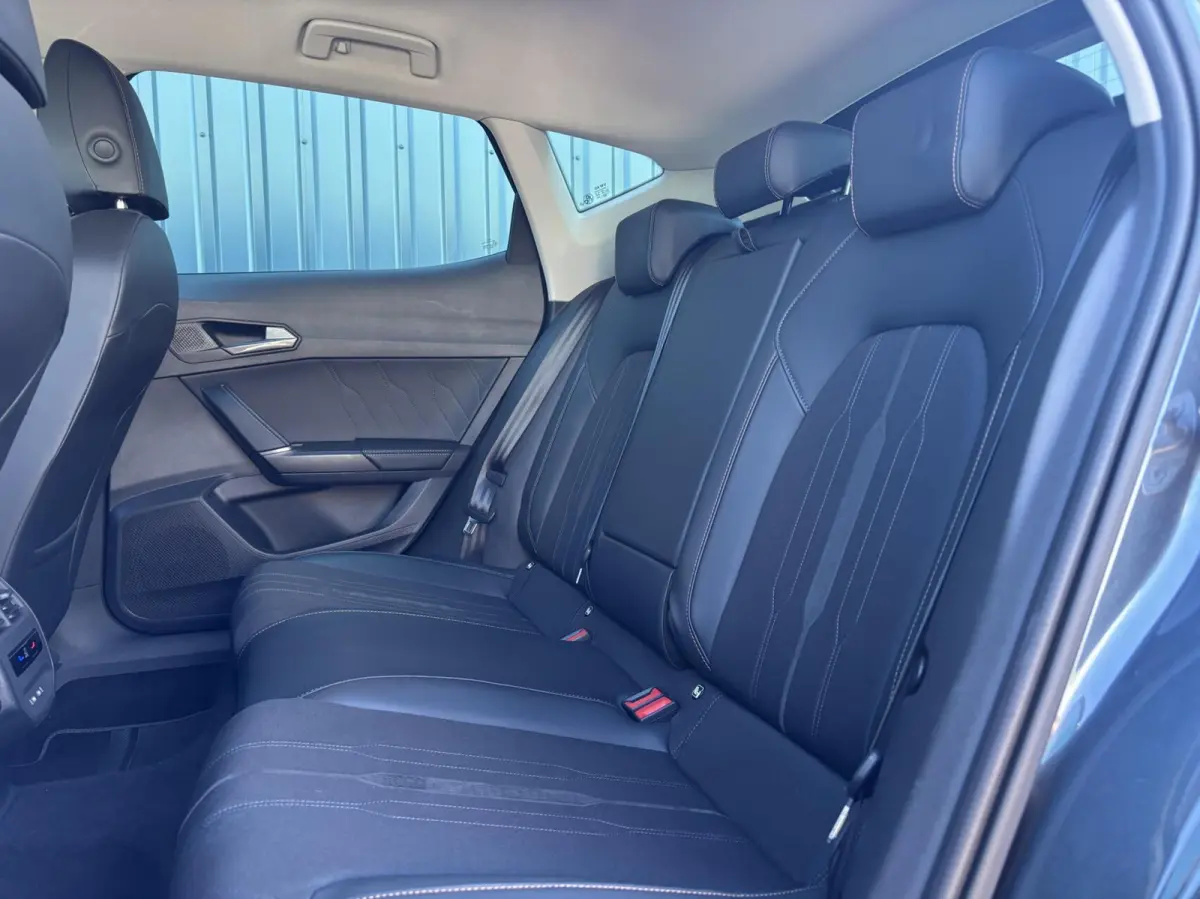 1.4 e-Hybrid Business soh 91% Stoel/stuur verwm 360 graden camera