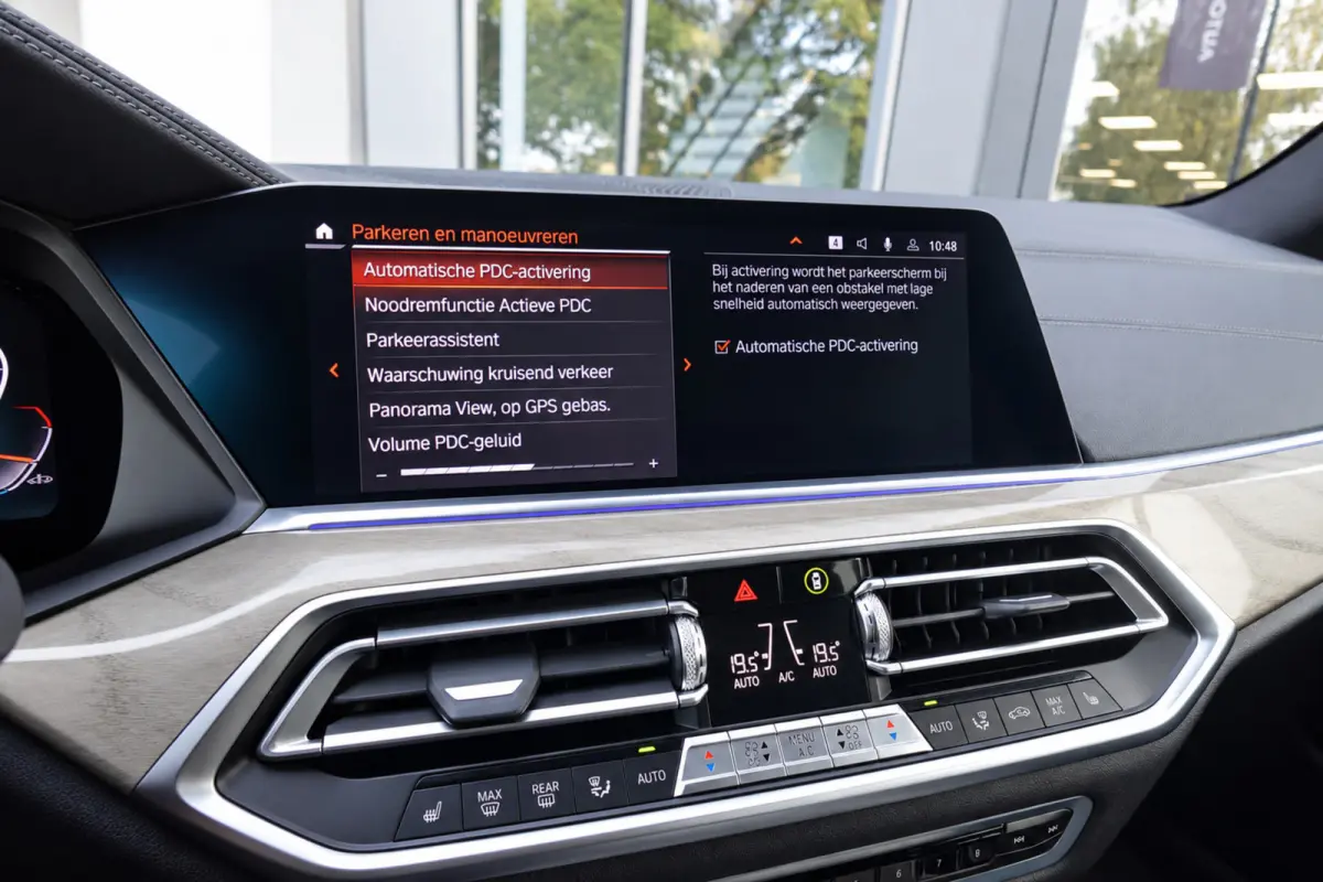 XDrive30d Executive PANO LASER MASSAGE