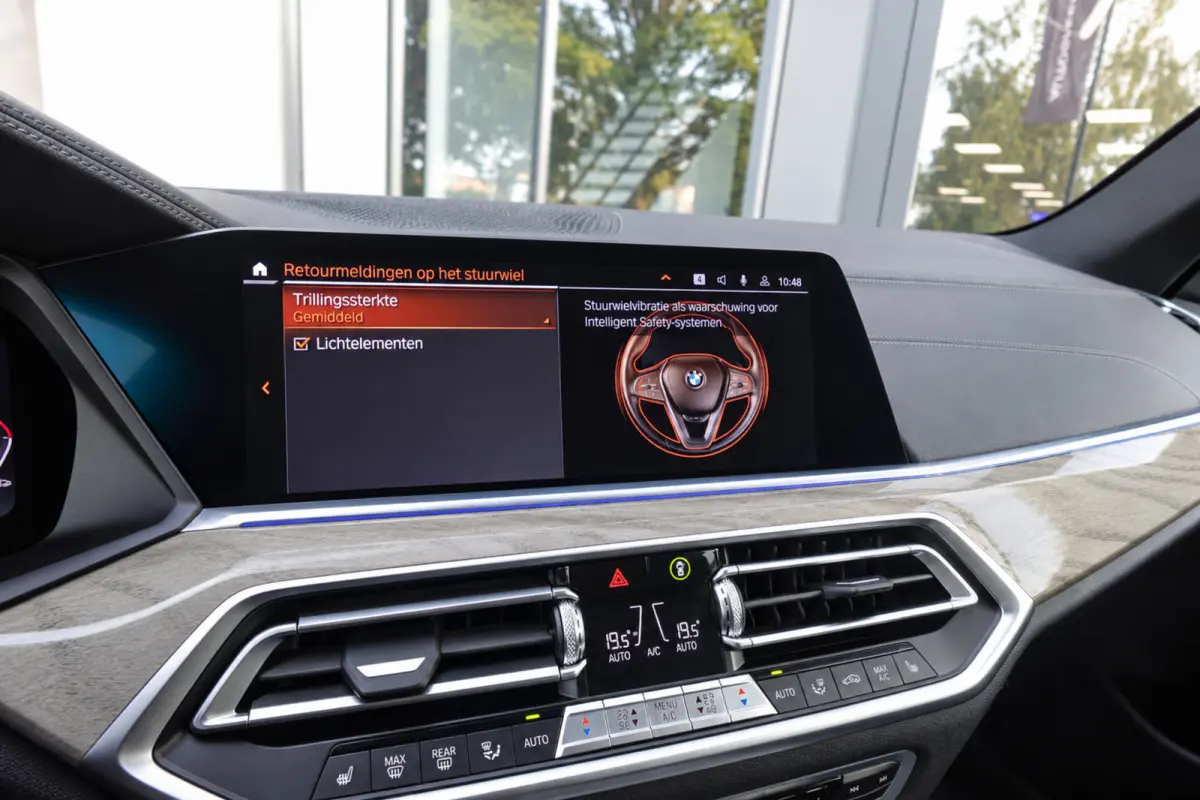 XDrive30d Executive PANO LASER MASSAGE