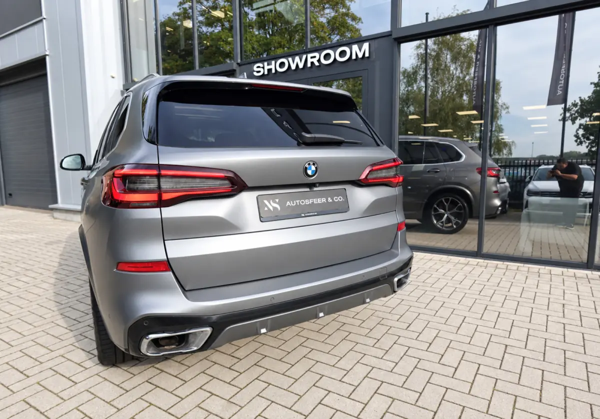 XDrive30d Executive PANO LASER MASSAGE