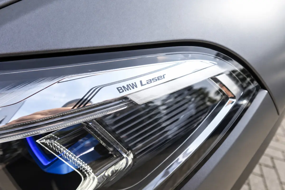 XDrive30d Executive PANO LASER MASSAGE