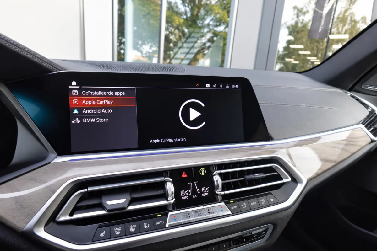 XDrive30d Executive PANO LASER MASSAGE