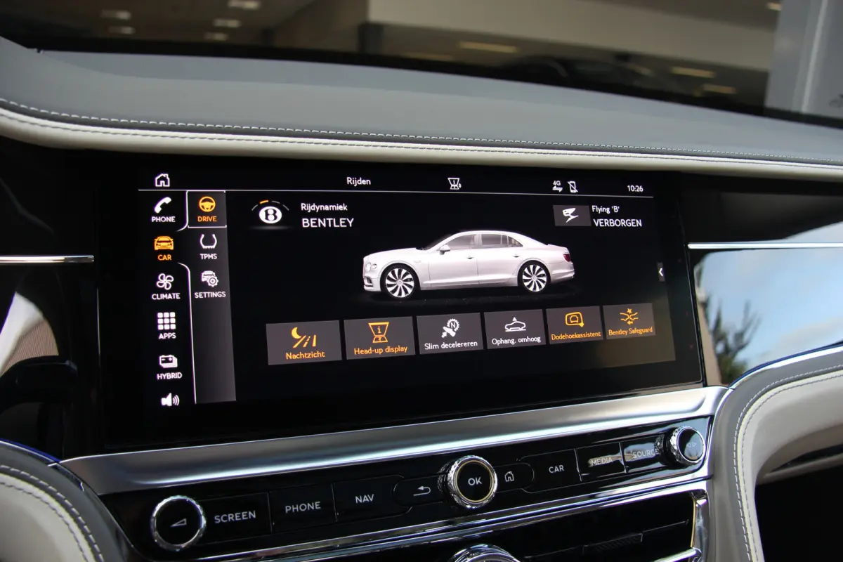2.9 V6 Hybrid | Blackline | Touring | Mulliner Driving Spec | B&O | Pano