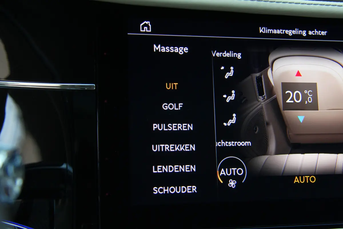 2.9 V6 Hybrid | Blackline | Touring | Mulliner Driving Spec | B&O | Pano