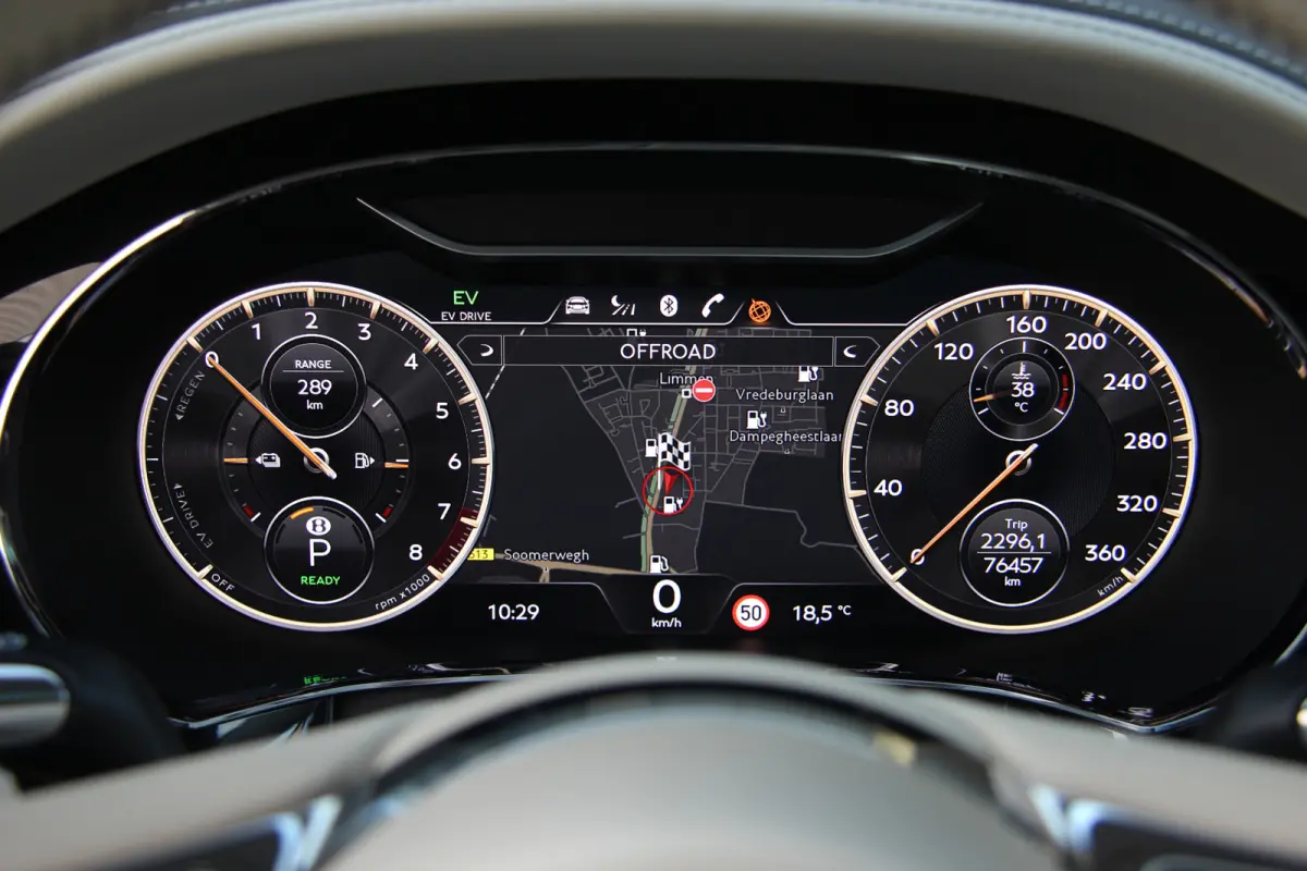 2.9 V6 Hybrid | Blackline | Touring | Mulliner Driving Spec | B&O | Pano