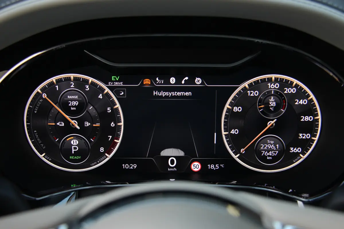 2.9 V6 Hybrid | Blackline | Touring | Mulliner Driving Spec | B&O | Pano