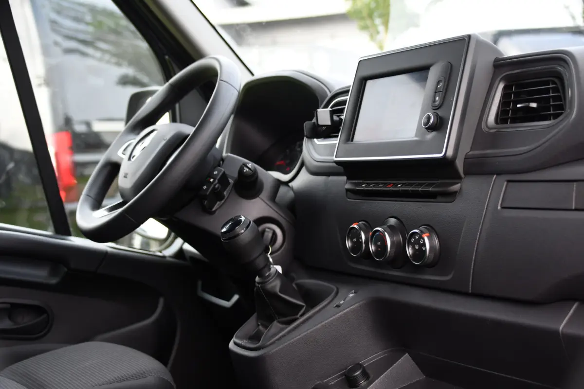 T35 2.3 dCi 150 L3H2 PB Edition Cruise, Sensoren, 150pk, Multimedia, LED, Betimmering, Uniek!