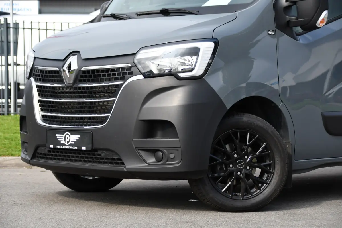 T35 2.3 dCi 150 L3H2 PB Edition Cruise, Sensoren, 150pk, Multimedia, LED, Betimmering, Uniek!