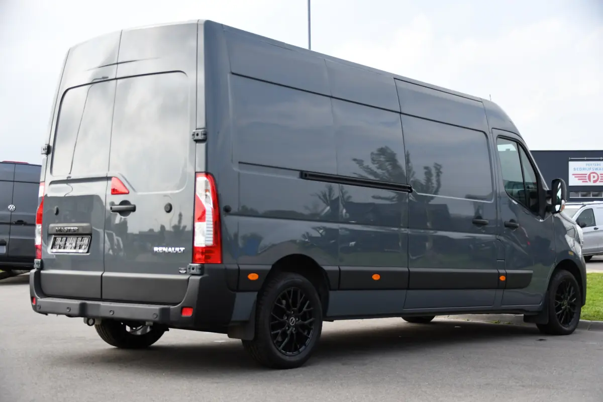 T35 2.3 dCi 150 L3H2 PB Edition Cruise, Sensoren, 150pk, Multimedia, LED, Betimmering, Uniek!