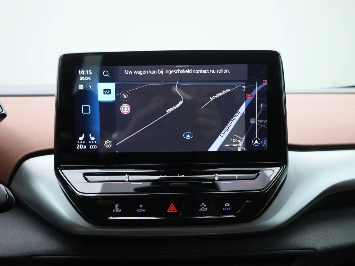 Pro 77 kWh 204 PK| Origineel Nederlands | Trekhaak | Navigatie | Achteruitrijcamera | Stoelverwarming | Stuurwielverwarming | 20 Inch Velgen